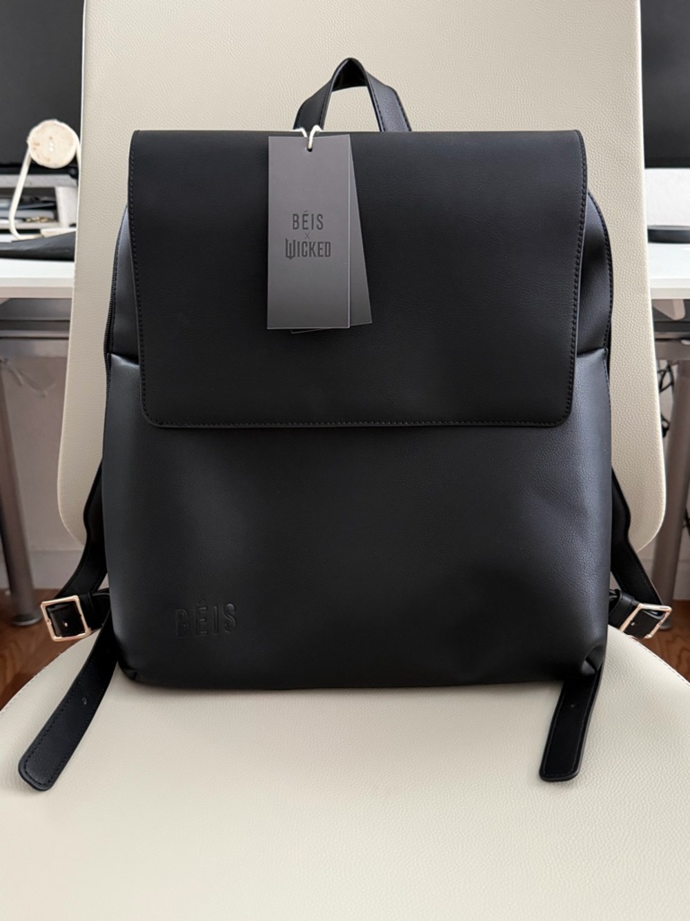 NWT BÉIS The Wicked Backpack